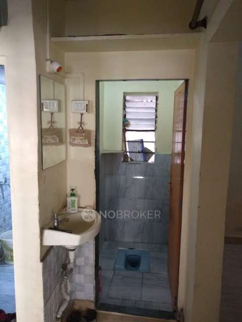 2 BHK Flat In Tapi Building for Rent In Balaji Nagar