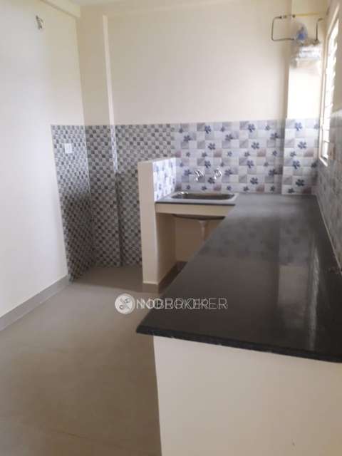 2 BHK Flat In Amarprakash Temple Waves For Sale  In Chromepet