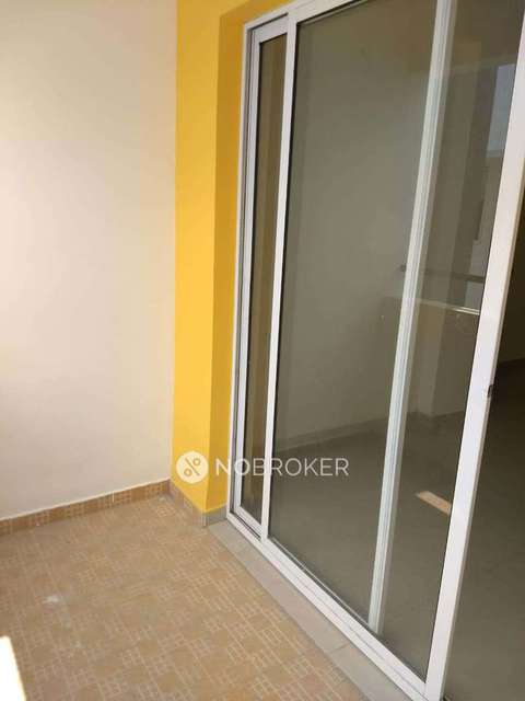 3 BHK Flat In Kg Centre Point For Sale  In Poonamallee