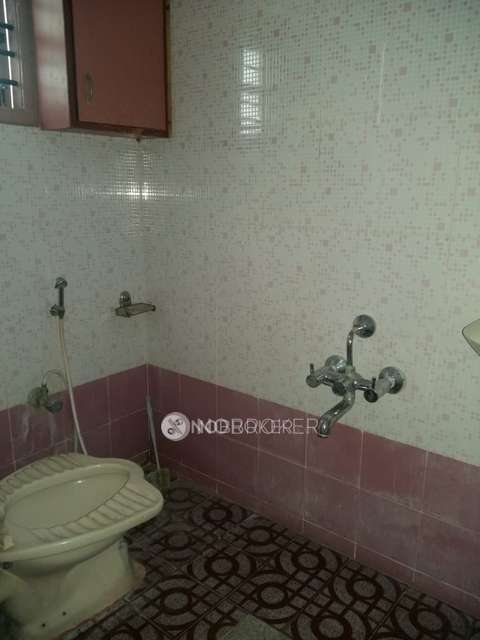 3 BHK Flat In Sri Hari Palace For Sale  In Banashankari 