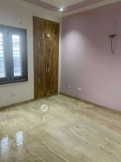 4 BHK Flat For Sale  In Sector 10