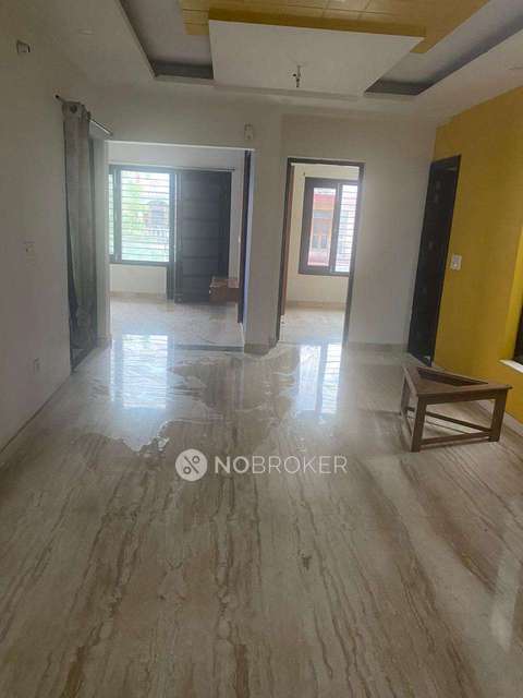 4 BHK Flat For Sale  In Sector 10