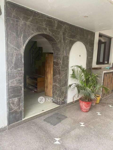 4 BHK Flat For Sale  In Sector 10