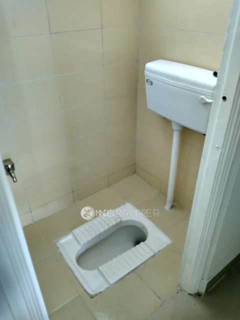 1 RK Flat In Standalone Building  for Rent  In Hadapsar