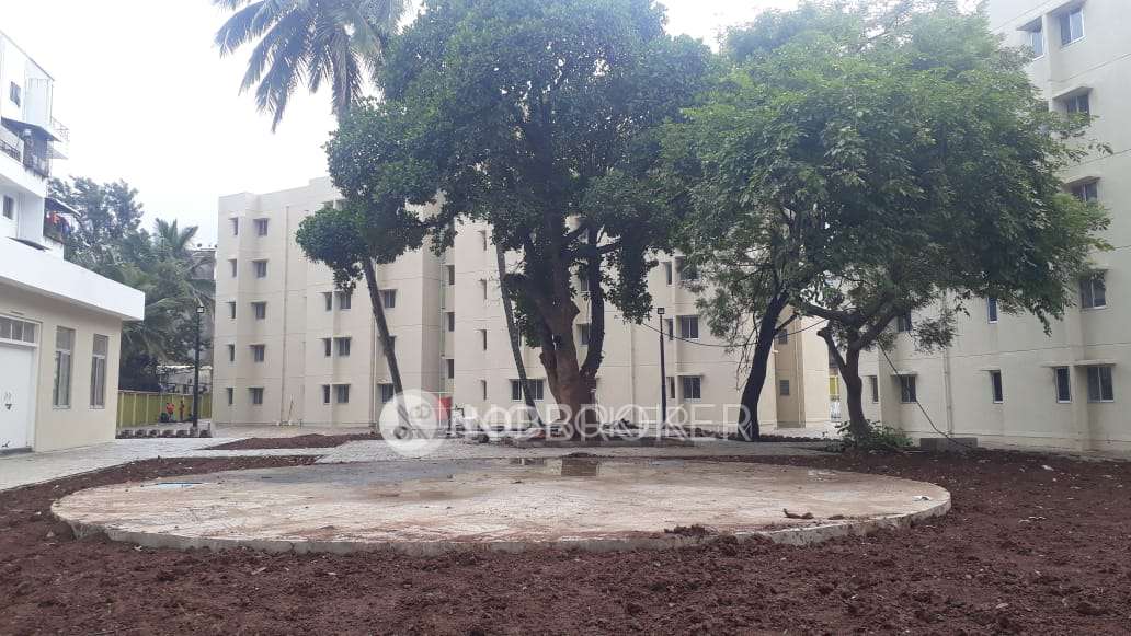 1 RK Flat In Standalone Building  for Rent  In Hadapsar