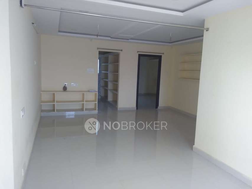 4+ BHK Flat In Balu Residency For Sale  In Gajularamaram