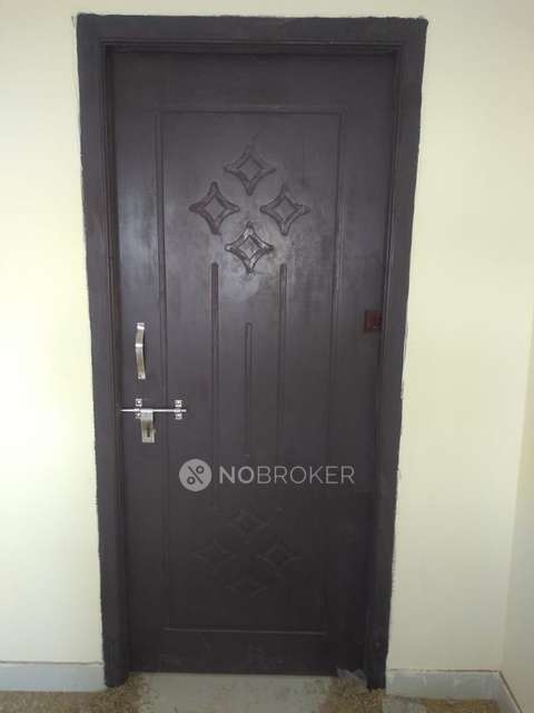 4+ BHK Flat In Balu Residency For Sale  In Gajularamaram