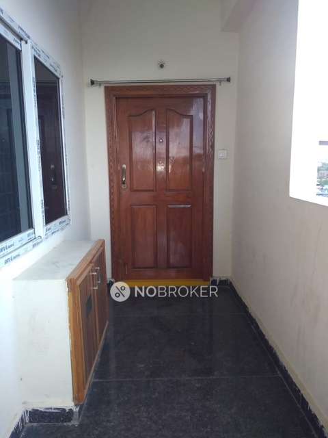 4+ BHK Flat In Balu Residency For Sale  In Gajularamaram