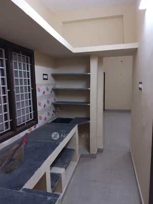 2 BHK Flat In Jayanthy Illam for Rent  In Pallikaranai