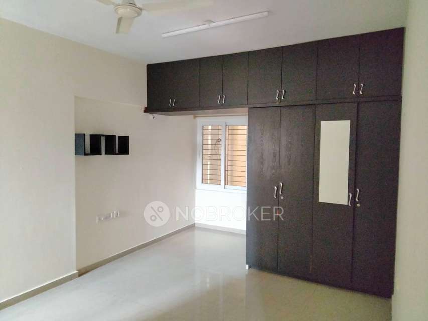 2 BHK Flat In Krishna Prakash Apartments For Sale  In Btm Layout