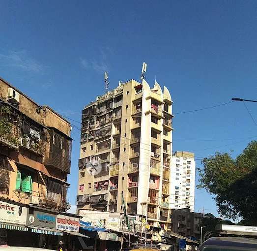 2 BHK Flat In Valencia Park For Sale  In Byculla West