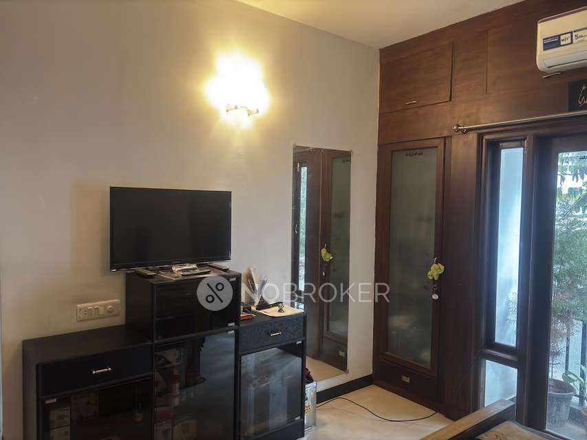 2 BHK Flat In Tnt Cool Homes, Benson Town For Sale  In Benson Town