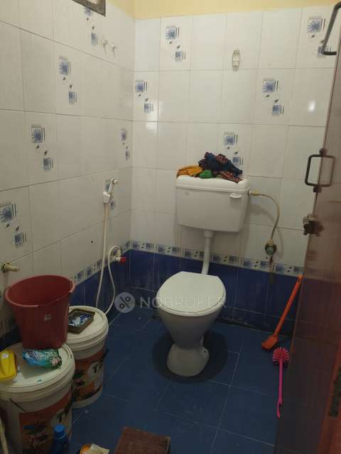 2 BHK Flat In Sowbhaya Apartment For Sale  In  Mahalakshmi Nagar Main Rd, Nandhivaram, Guduvancheri