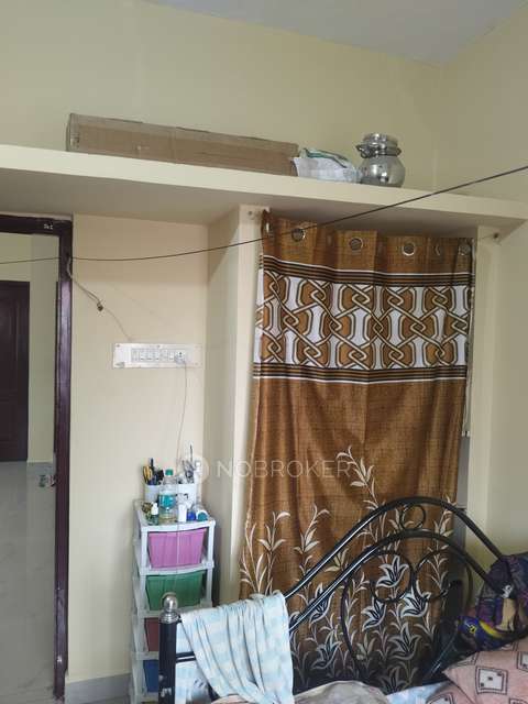 2 BHK Flat In Sowbhaya Apartment For Sale  In  Mahalakshmi Nagar Main Rd, Nandhivaram, Guduvancheri