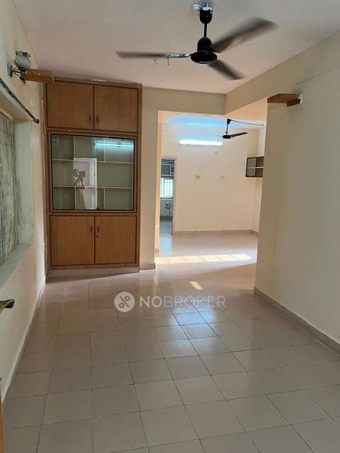 2 BHK Flat In Geethika Nivas for Rent  In Begumpet