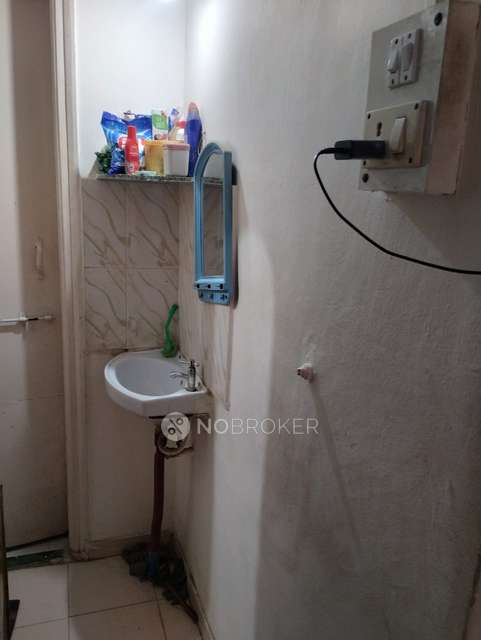 1 BHK Flat In Mayureshwar Vihar for Rent  In Katraj