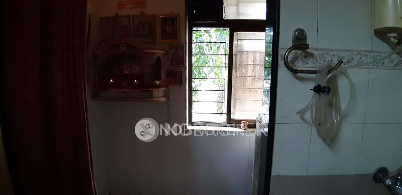 2 BHK Flat In Sahyog Apartment For Sale  In Ville Parle West