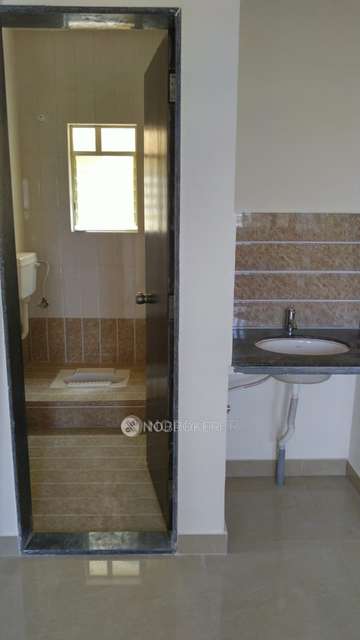 2 BHK Flat In Sk Yash Square for Rent In Pimpri-chinchwad