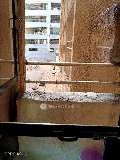 1 RK Flat In Vighnaharta Society For Sale  In Parel