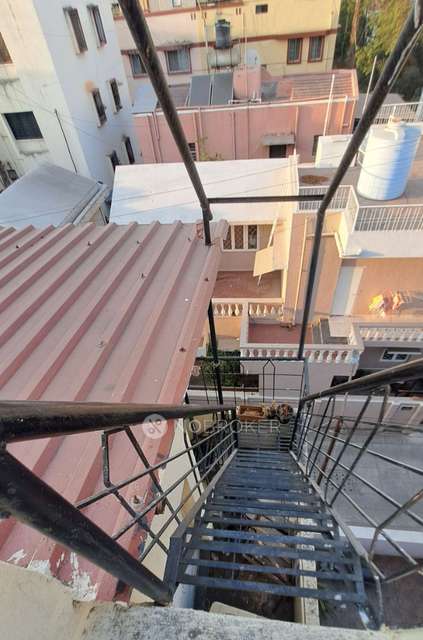 2 BHK Flat In Sadafuli Park For Sale  In Aundh