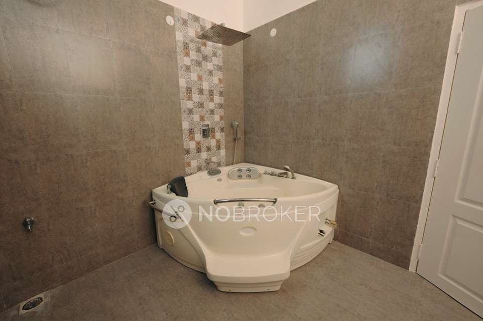 4+ BHK Villa In Casagrand Pavillion For Sale  In  Thazhambur