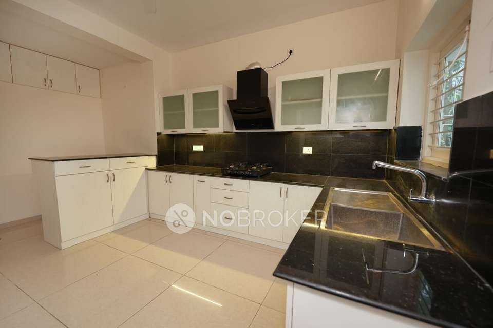 4+ BHK Villa In Casagrand Pavillion For Sale  In  Thazhambur