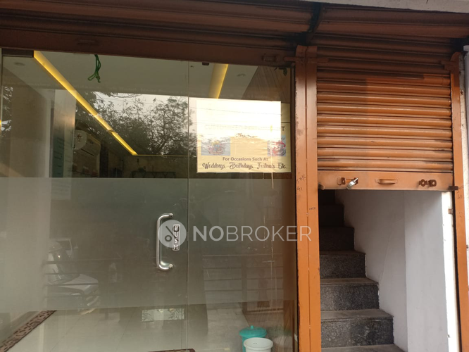 Shop for Rent in Camp, pune Ideal for Corp,atm,office For Architect