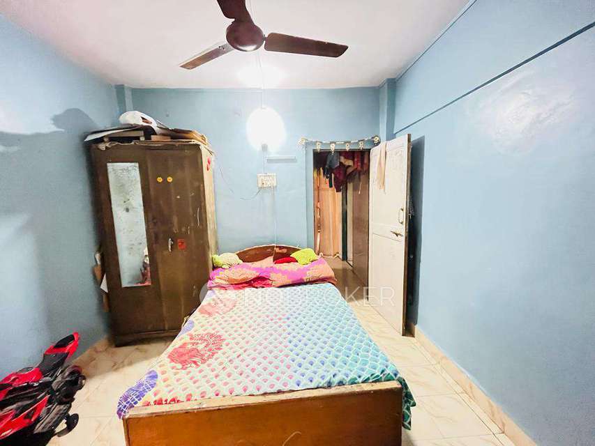 2 BHK Flat In Omkar Building For Sale  In Andheri West