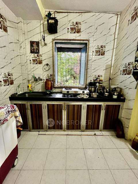 2 BHK Flat In Omkar Building For Sale  In Andheri West