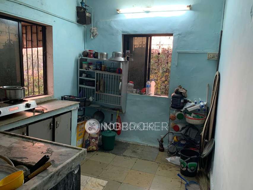 2 BHK Flat In Omkar Building For Sale  In Andheri West