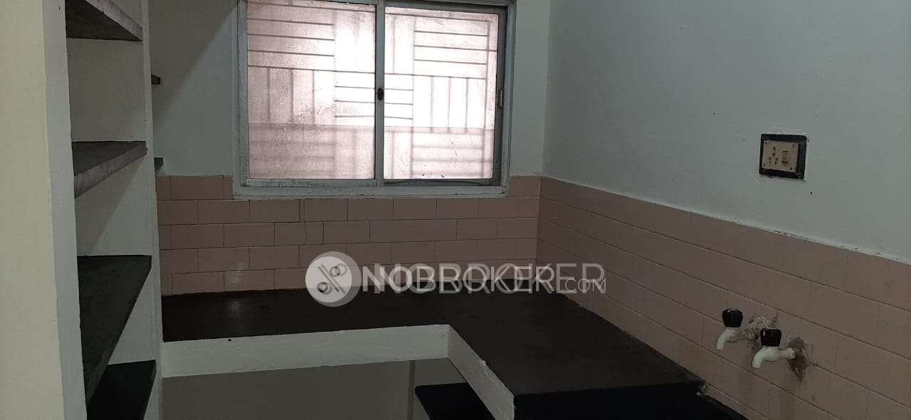2 BHK Flat In Paras Apartment for Rent  In Adyar