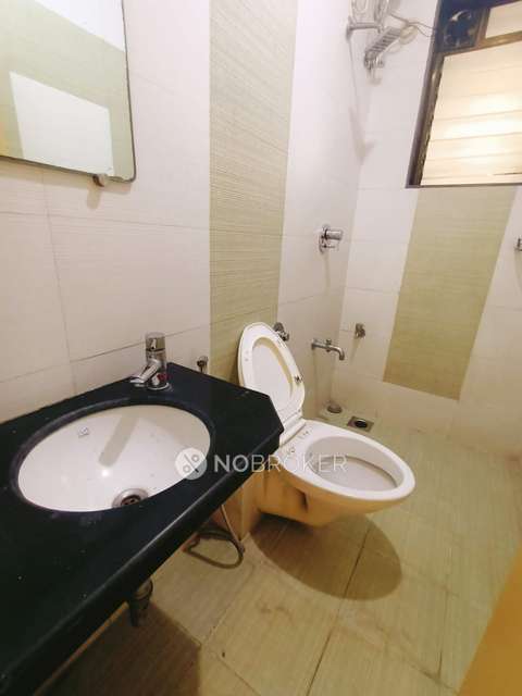 4 BHK Flat In Radha Krishna Kunj For Sale  In  Chembur East