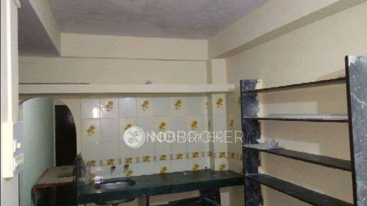 2 BHK Flat In Standalone Buildng   for Rent  In Dhankawadi