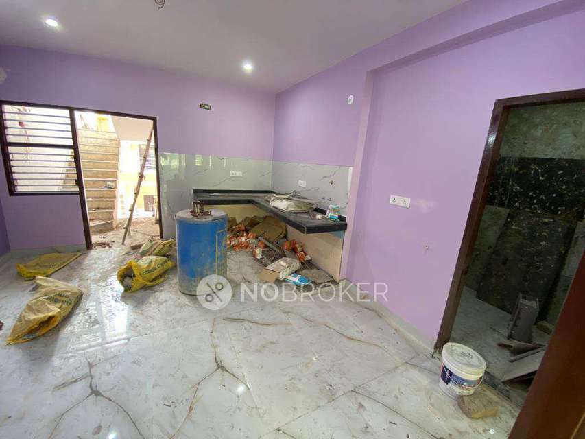 2 BHK House for Rent  In Pooja Unique Collection