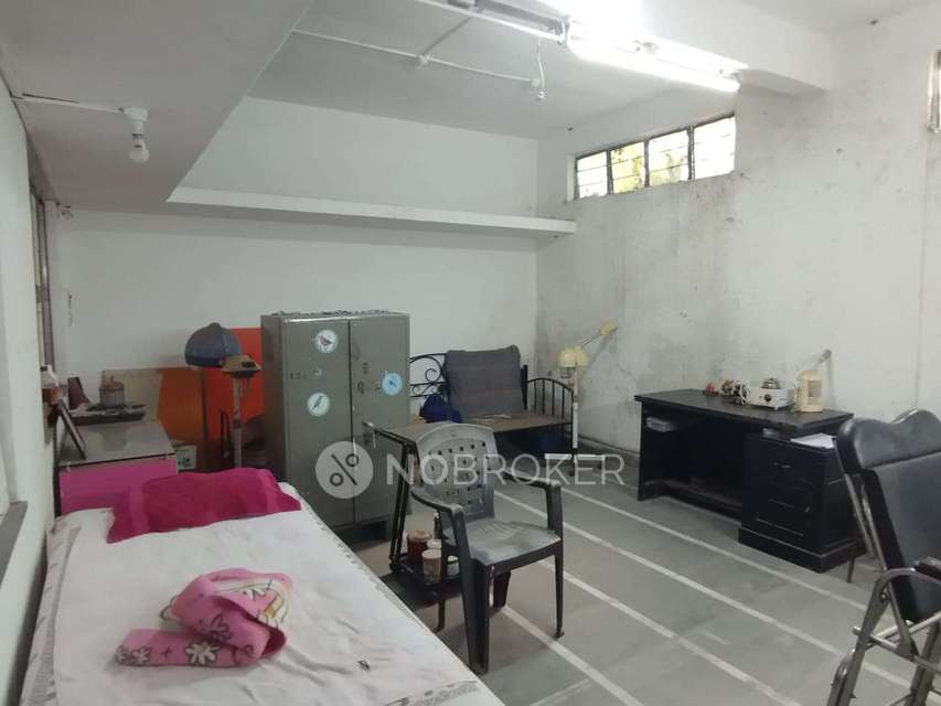 Godown/Warehouse in Ghorpadi, Pune for Rent 