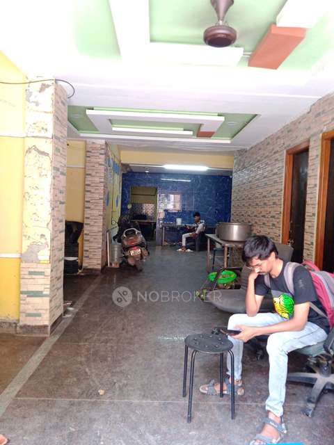 PG for Boys in Madhapur