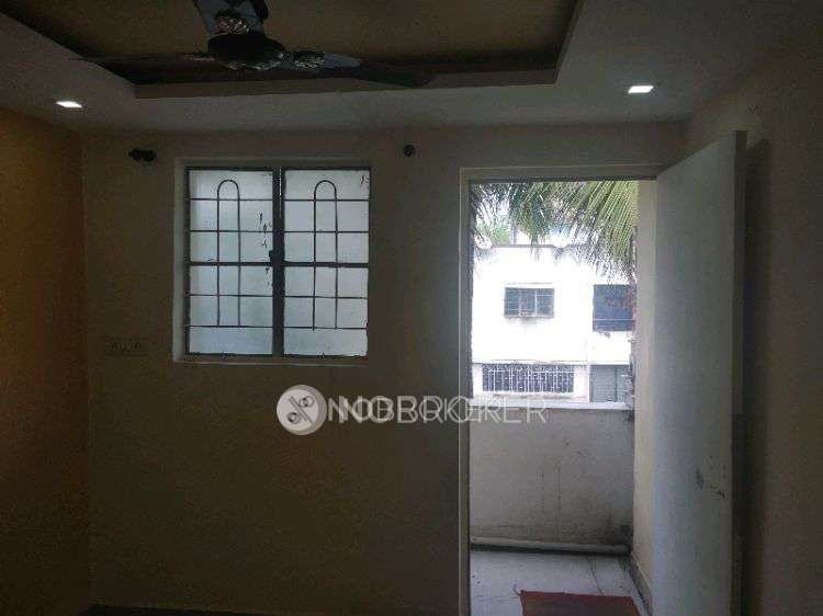 1 RK Flat In Mahavir Complex for Rent  In Visharant Wadi