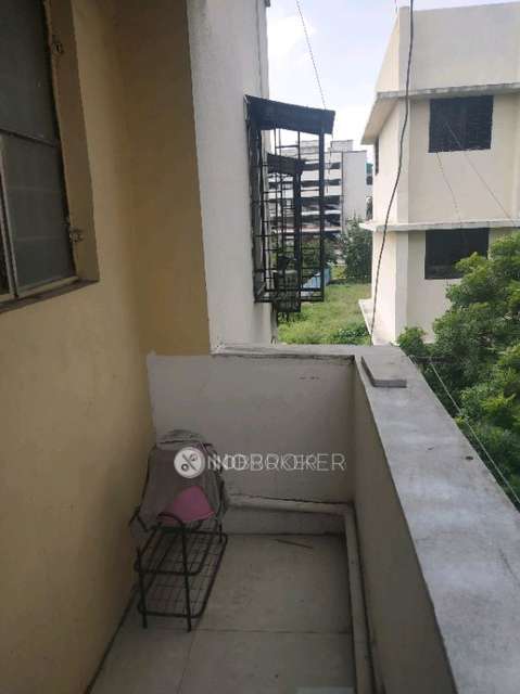 1 RK Flat In Mahavir Complex for Rent  In Visharant Wadi