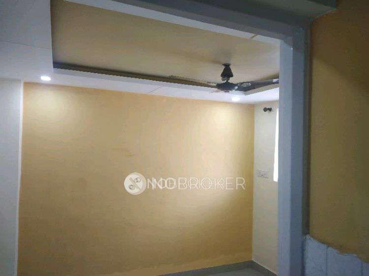 1 RK Flat In Mahavir Complex for Rent  In Visharant Wadi