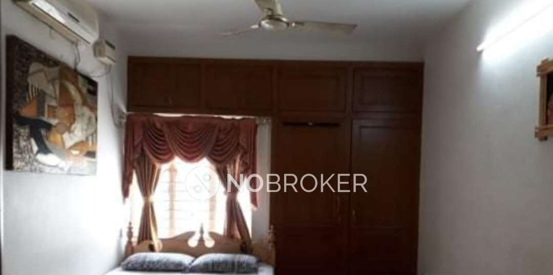 Single Room for Female In 1 RK  In Exchequer S Court Apartment In Kotturpuram