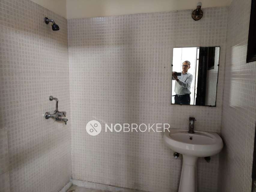 3 BHK Flat For Sale  In Indirapuram