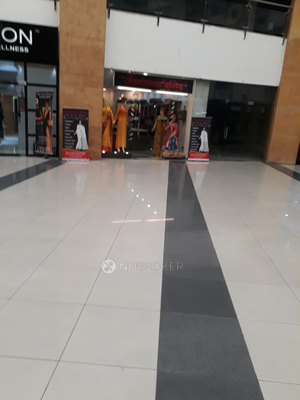 Showroom in Msx Mall, Greater Noida for Rent 