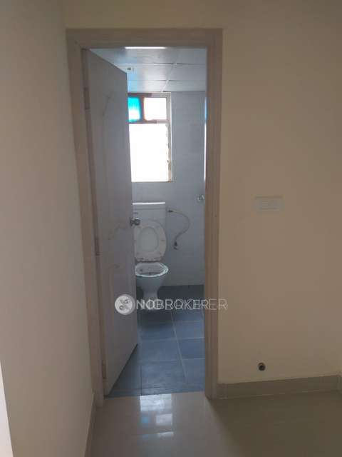 1 BHK Flat In Green Glade Chs For Sale  In Palghar