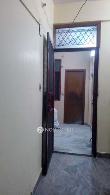 1 BHK Flat In Standalone Building  For Sale  In Shahdara