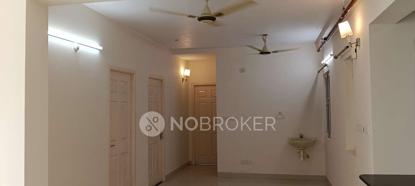3 BHK Flat In Embassy Residency Phase Ii  For Sale  In Perumbakkam