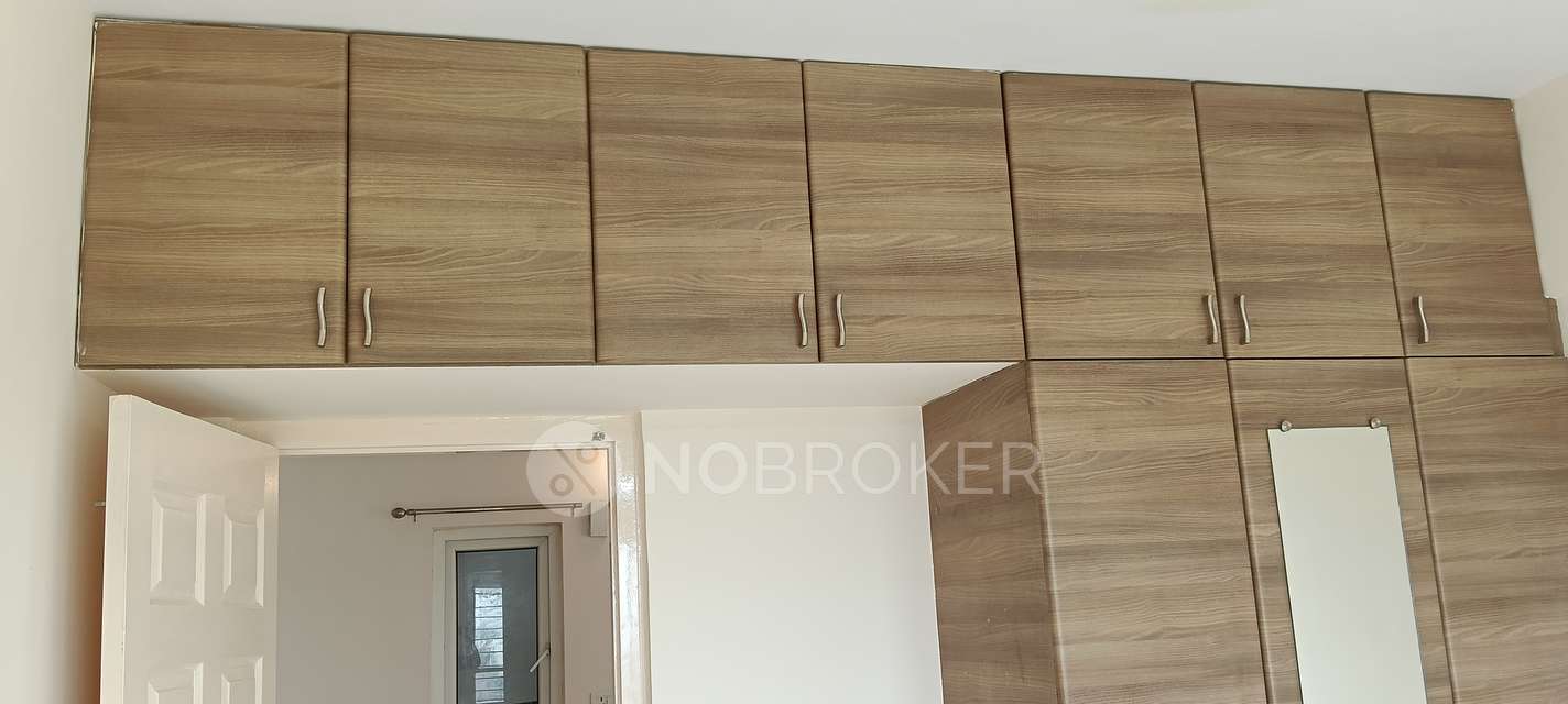 3 BHK Flat In Embassy Residency Phase Ii  For Sale  In Perumbakkam