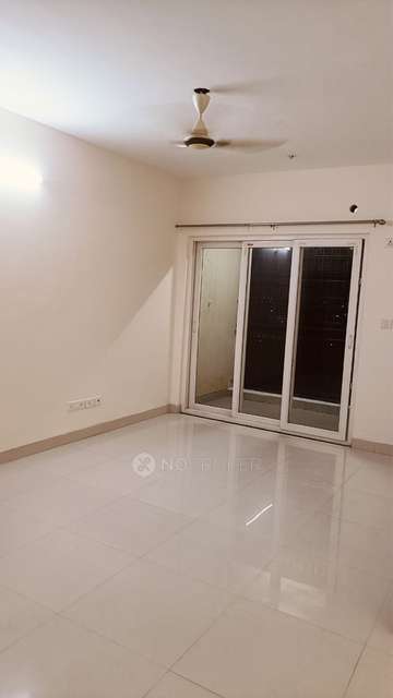 3 BHK Flat In Embassy Residency Phase Ii  For Sale  In Perumbakkam