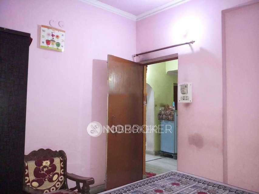 2 BHK Flat In Manokamna Apartment For Sale  In Vasundhara