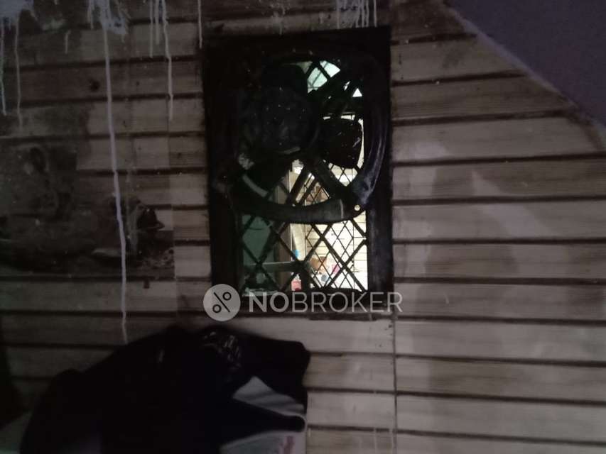 2 BHK Flat In Apartment For Sale  In Chirag Dilli