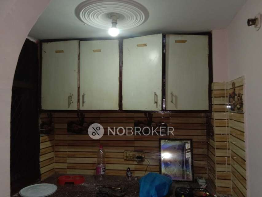 2 BHK Flat In Apartment For Sale  In Chirag Dilli